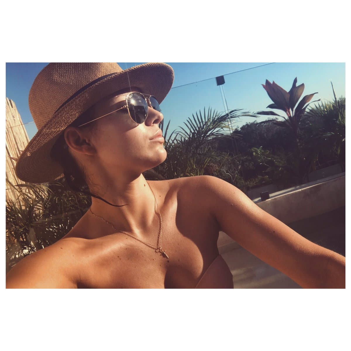 Su actual puesta en escena es 'Por qué los hombres aman a las canijas', la cual protagoniza con
<b><a href="http://www.univision.com/temas/gabriel-soto">Gabriel Soto</a></b> y
<b><a href="http://www.univision.com/temas/cecilia-galliano">Cecilia Galliano'</a></b>.