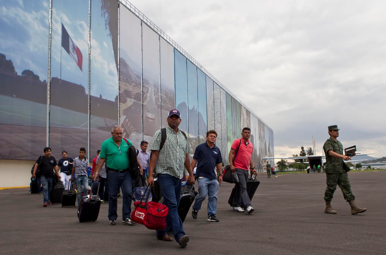 Caos aéreo en México: vuelos cancelados y desviados por operativo contra "El Mencho" en Guadalajara, Jalisco