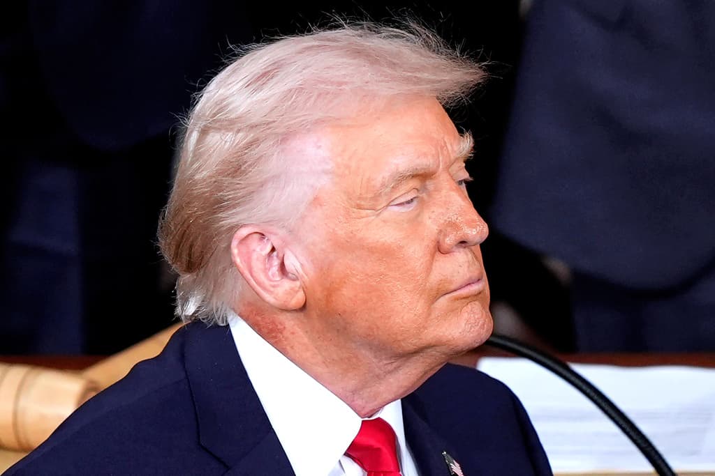 “¡Malditos locos!”: Trump estalla contra Irán; endurece amenaza y pone fecha a posible ataque