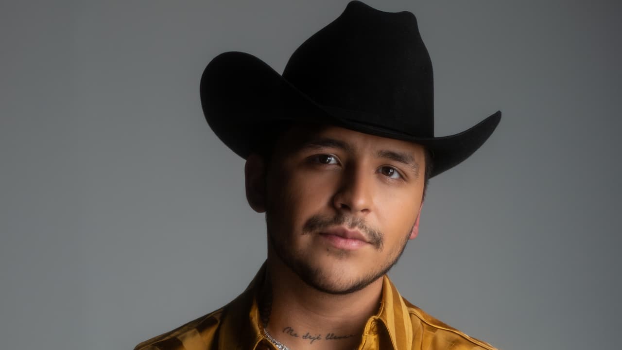 <h3 class="cms-H3-H3"><b>Christian Nodal </b></h3>
<br>
<b>10 nominaciones</b>
<br>Artista Premio Lo Nuestro Del Año
<br>Canción Del Año
<br>La Mezcla Perfecta Del Año
<br>Artista Del Año – Regional Mexicano
<br>Canción Del Año – Regional Mexicano (2 veces)
<br>Colaboración Del Año – Regional Mexicano (2 veces)
<br>Canción Mariachi/Ranchera Del Año (2 veces)
<br>