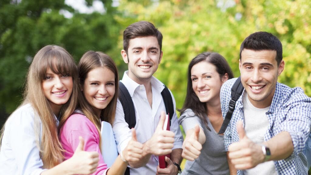 Ofrecen becas a estudiantes que presten servicios de emergencia en el condado Nassau