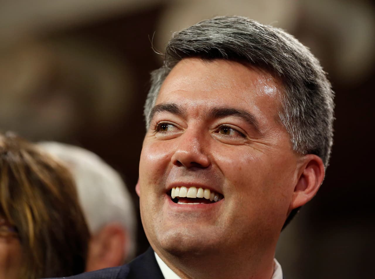 <b><a href="https://www.gardner.senate.gov/">Gardner, Cory, por Colorado</a></b>: 49,800 dólares
<br>