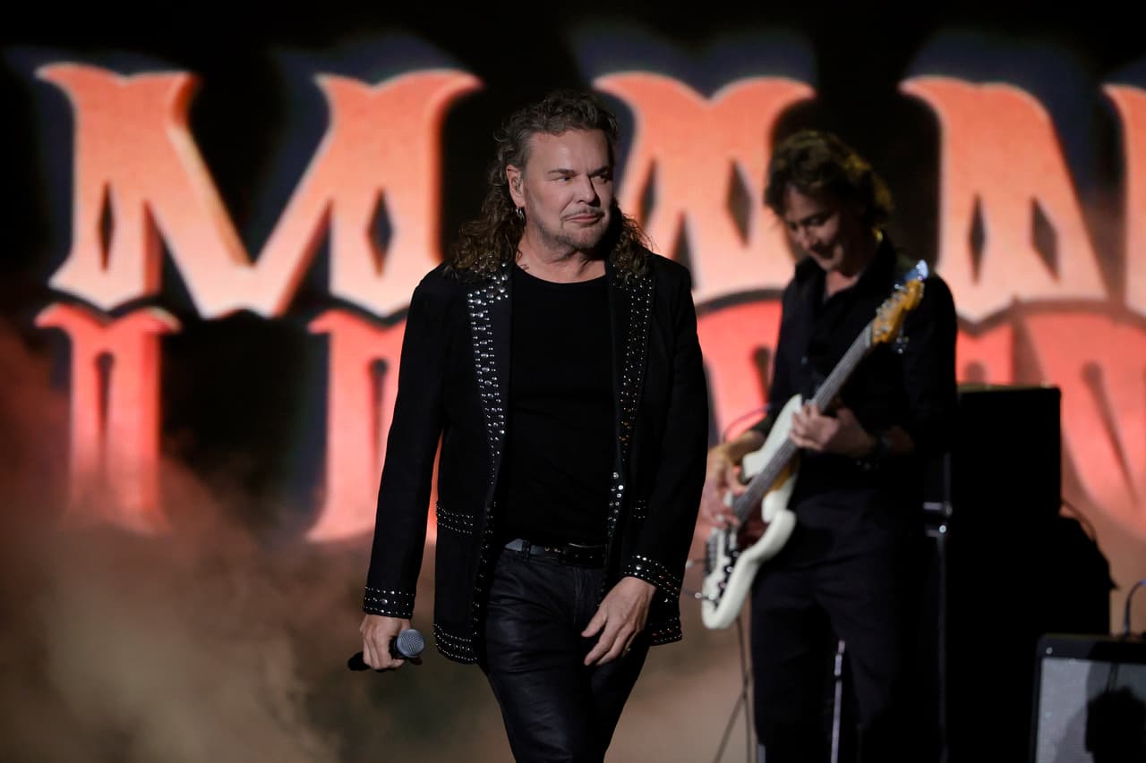 Maná rinde homenaje a las víctimas de Uvalde y anuncia iniciativa social