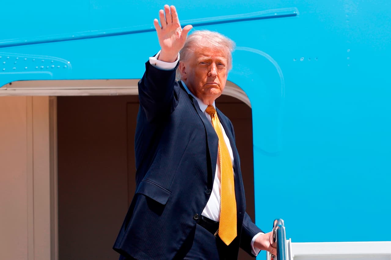 Trump vuelve a arremeter contra los demócratas y los medios de comunicación, acusándolos de “perder el rumbo”
