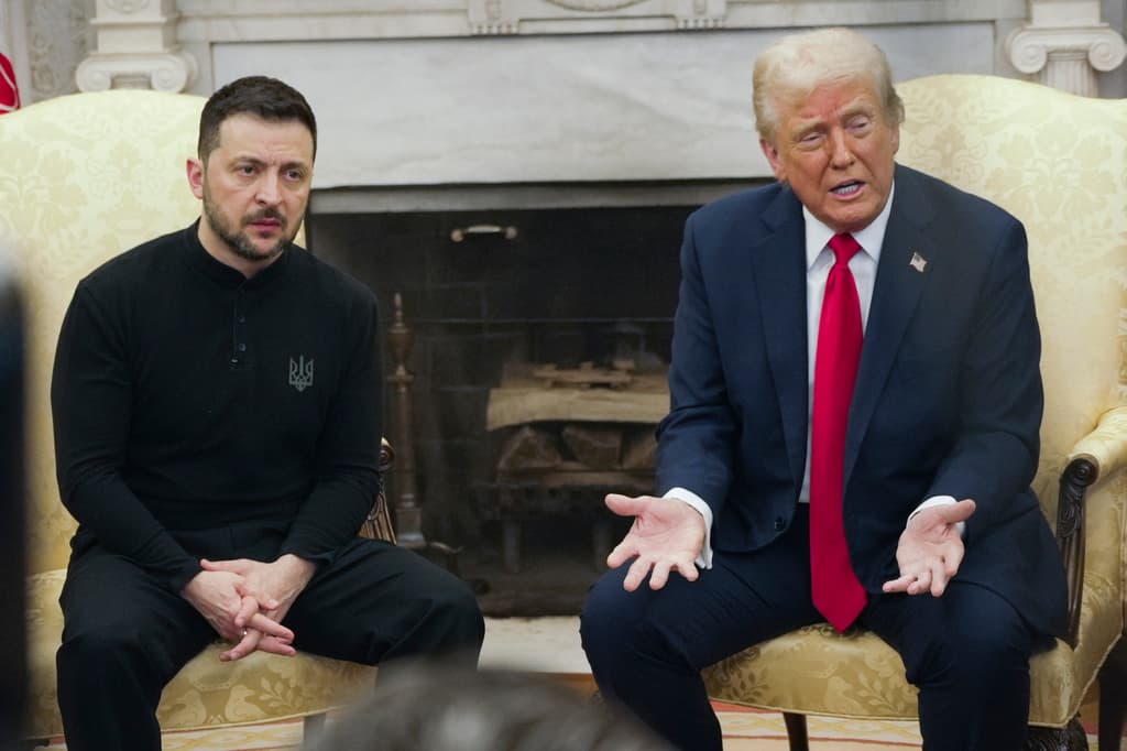 <h3 class="cms-H3-H3">Un inédito regaño en la Oficina Oval</h3>
<br>
<br>Trump recibió al presidente ucraniano Volodomyr Zelensky en la Oficina Oval el 28 de febrero y lo "regañó" ante los medios por no ser suficientemente agradecido por al apoyo que ha recibido en su guerra contra Rusia. Trump está mediando en el conflicto que empezó más de tres años atrás con la invasión rusa.
<br>