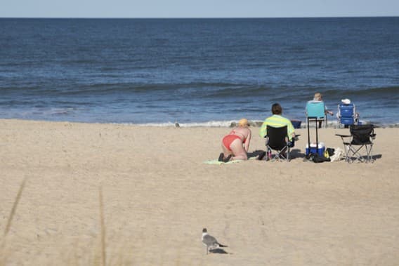 ¿Planeas un chapuzón en 'Labor Day'? Ojo con las playas contaminadas con materia fecal