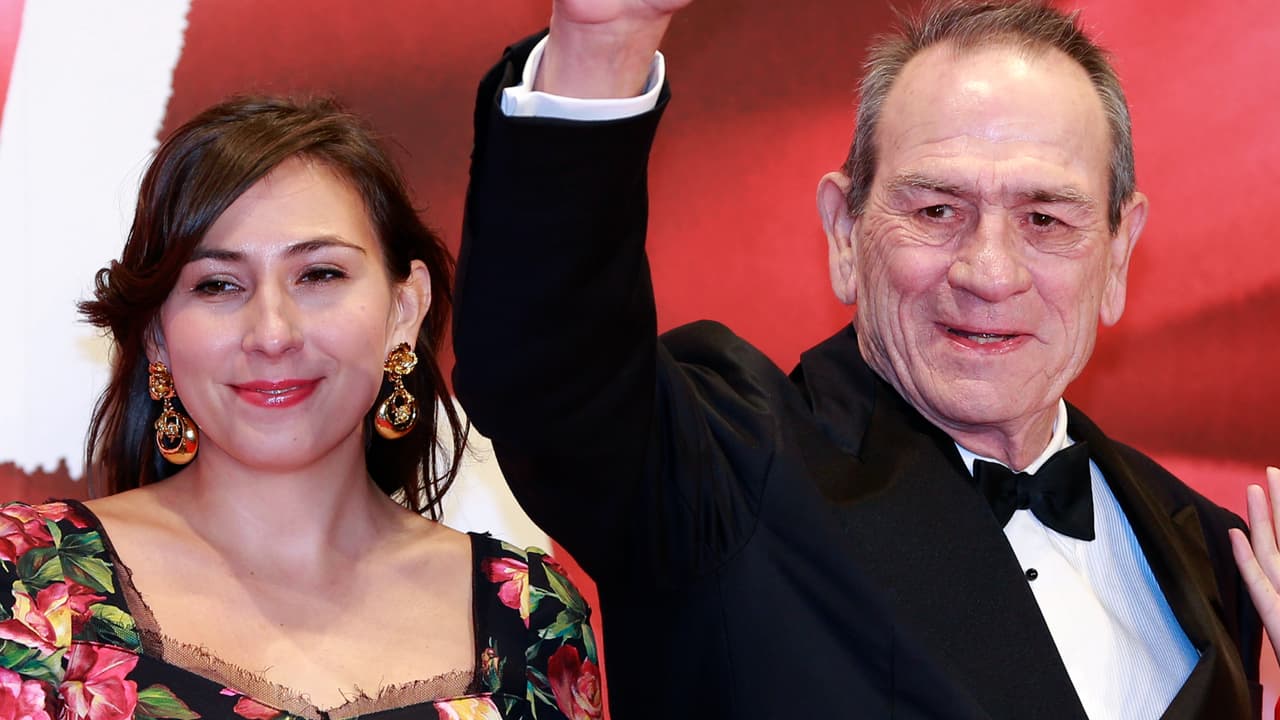 Tommy Lee Jones rompe el silencio tras muerte de su hija y de ser hallada en un hotel