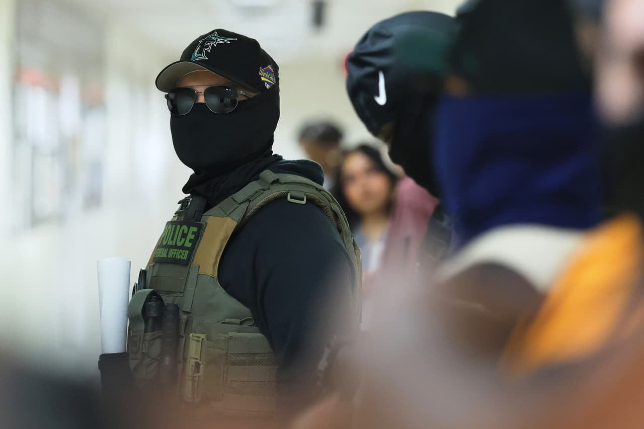 “Hablemos de Inmigración”: ICE busca acelerar deportaciones con millonario presupuesto