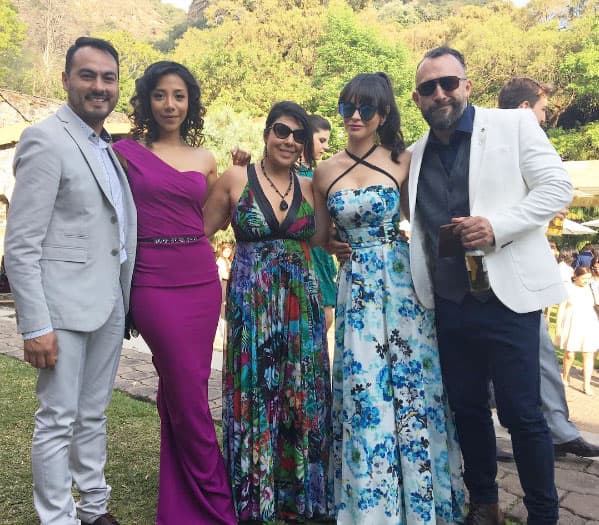 La productora Giselle González también fue una de sus invitadas, recordemos que Adriana protagonizó con gran éxito 'Yo no creo en los hombres' y surgió una linda amistad entre ellas.