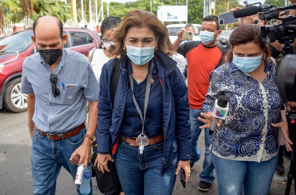Una investigación insólita de “lavado de dinero” en Nicaragua: decenas de periodistas son vinculados