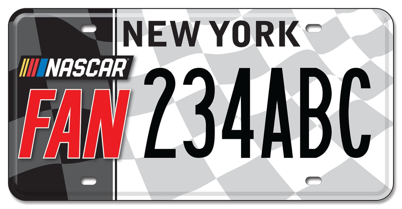 8.- En octavo lugar se ubicaron las láminas solicitadas por los f
<b>anáticos de NASCAR con 462 compradores</b>.
<br>