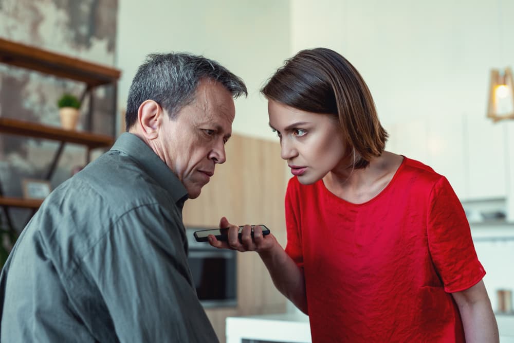 Lo que sucederá a partir de este mes de Géminis, sobre todo en el plano sentimental es muy intenso, debes tener cuidado porque tu sensibilidad es muy aguda y puedes volverte susceptible, sintiéndote herido fácilmente por una palabra que no iba dirigida a ti, pero que podrías mal interpretar. No tomes nada como definitivo.