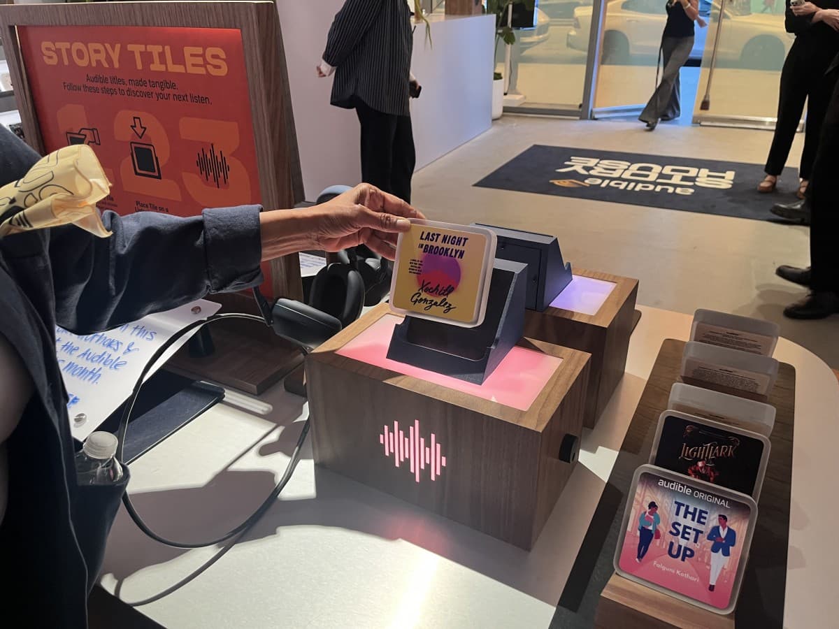 'Sólo audio': Nueva York abre una 'librería sin libros'