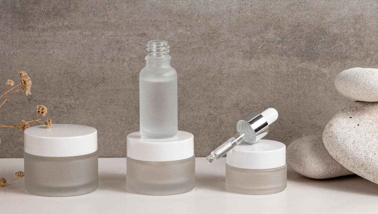 Rutinas cortas y piel saludable: la tendencia de belleza que marcará el 2026