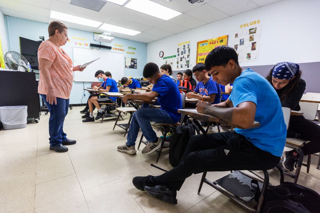 Comienza venta sin IVU para el regreso a clases en Puerto Rico: guía completa para ahorrar