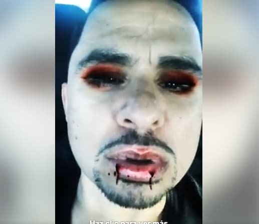 La locura más reciente de Larry es un video donde sale disfrazado de un tenebroso anciano; el final es sorprendente.