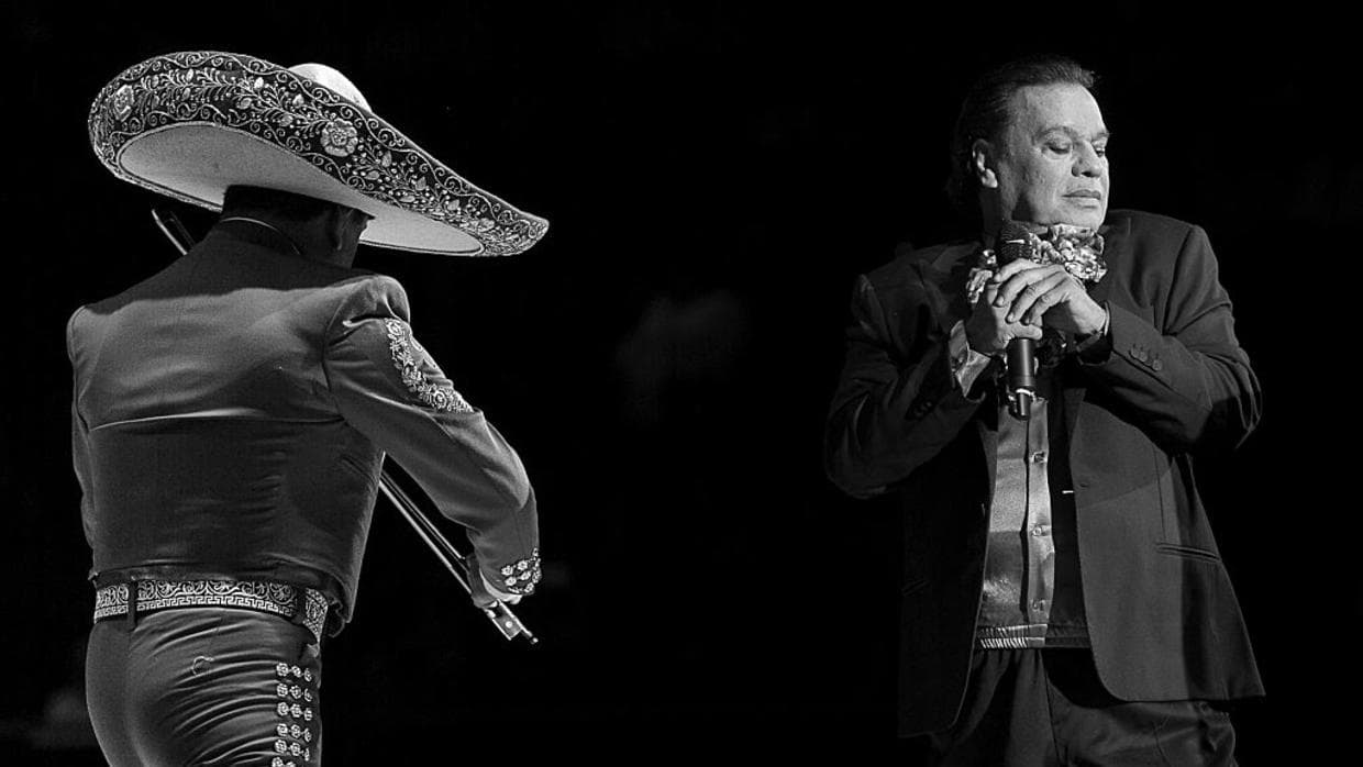 Juan Gabriel during one of his final performances last week.