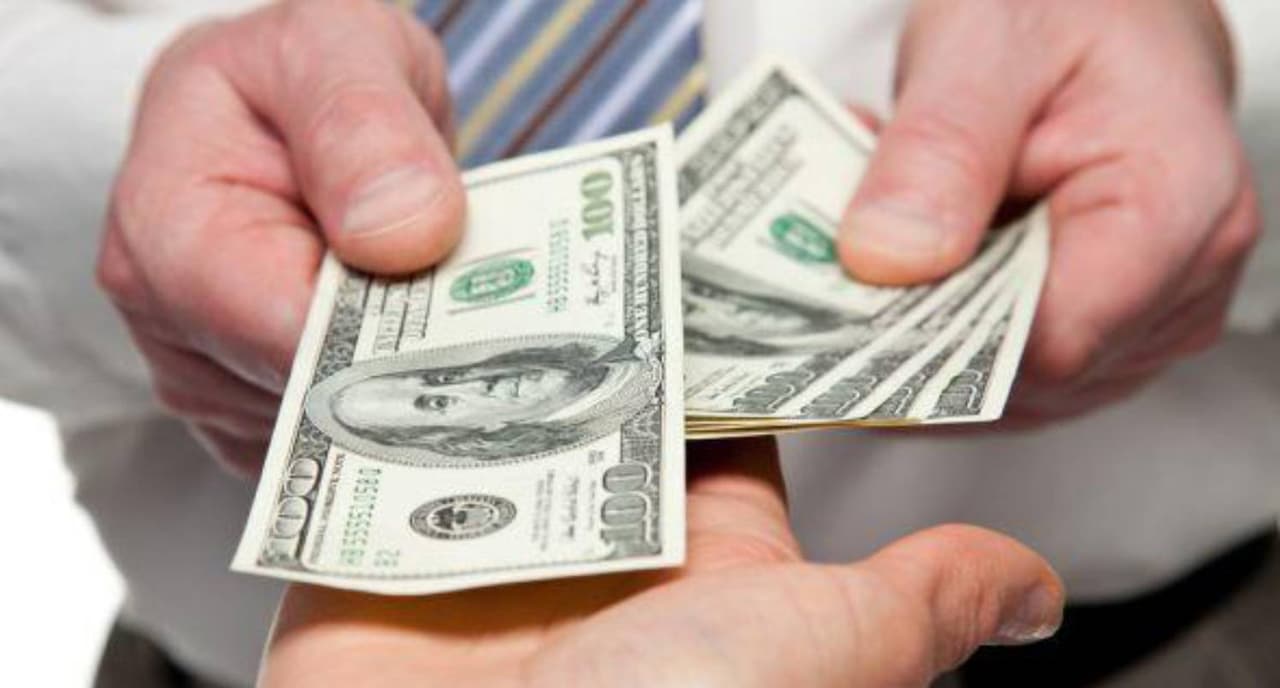 Se tomarán en cuenta las aplicaciones que fueron sometidas la primera vez que se entregó el beneficio, de acuerdo con Hernández.
<br>