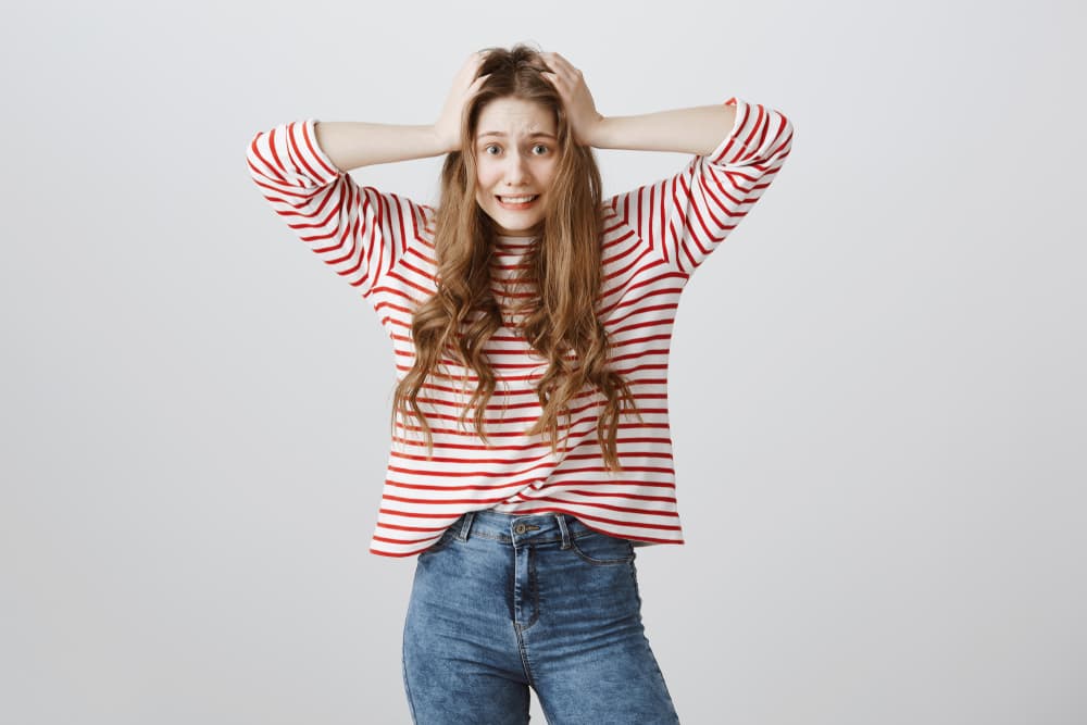 Pero en tu aspecto
<b>negativo</b> puedes ser descuidado e irresponsable, superficial, con muy poco, o ningún tacto social, inquieto y con un optimismo ciego e irrealista.