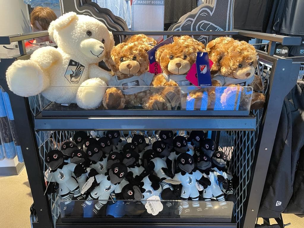 La MLS derrotó a la Liga MX en el All-Star Skills Challenge o Concurso de Habilidades en Minnesota, luego de que la Major League Soccer se llevara tres de las cinco pruebas: disparos, toques de balón y disparo al travesaño.