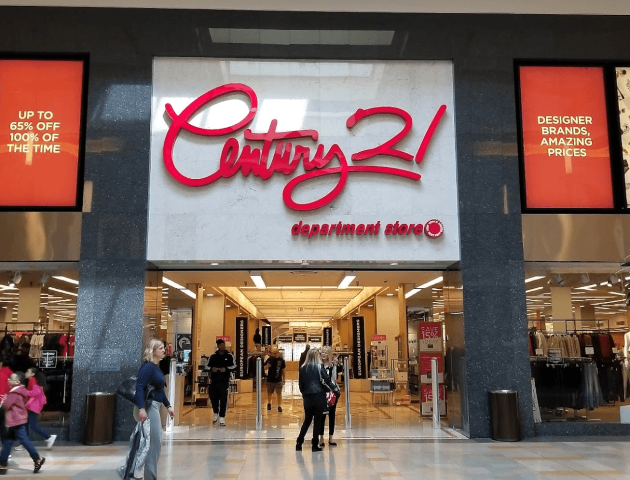 200 Bergen Town Center, Paramus, NJ 07652.