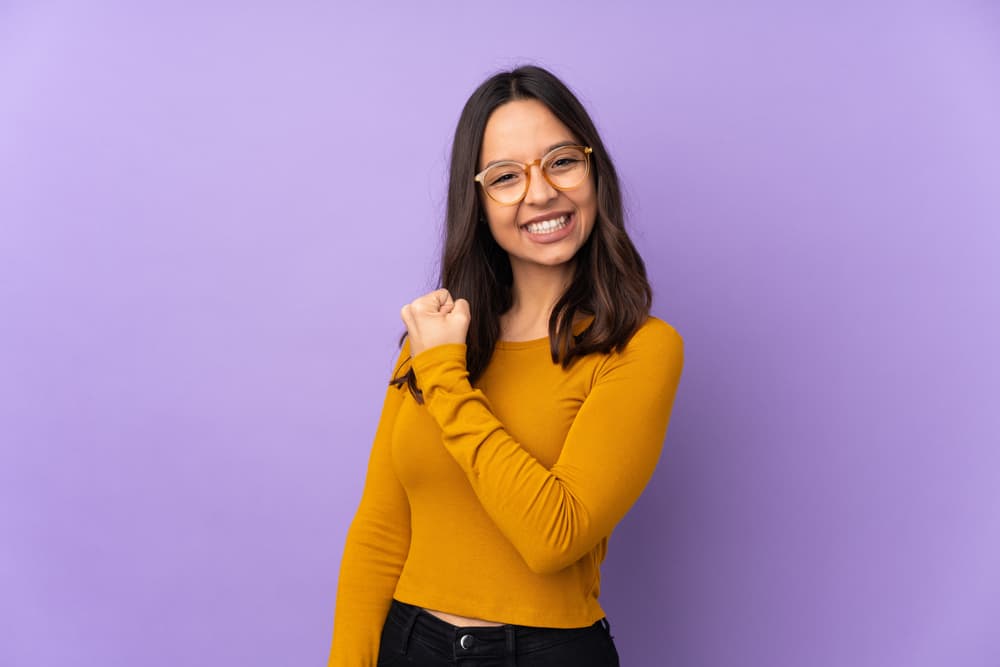 <b>SIGNOS DE TIERRA (TAURO, VIRGO Y CAPRICORNIO)</b>
<br>Se están expandiendo y se sienten con alegría, y tu entusiasmo se generaliza.
<br>