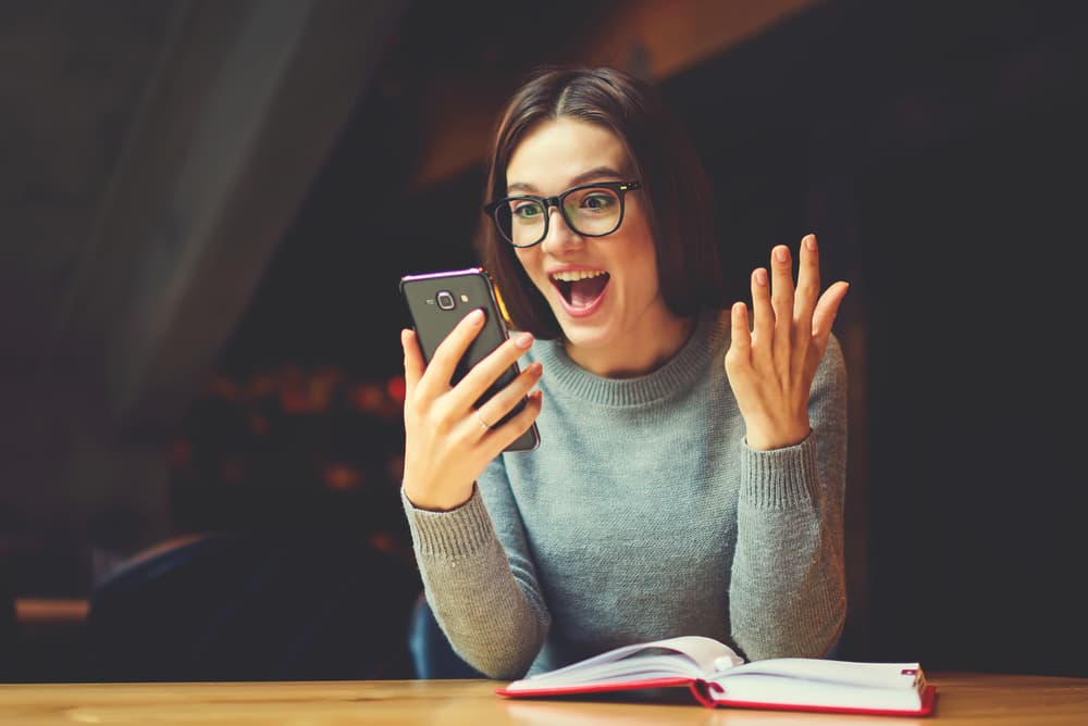 Esto es lo que hace tu amigo, el viajero, para recorrer el mundo sin quedar en banca rota