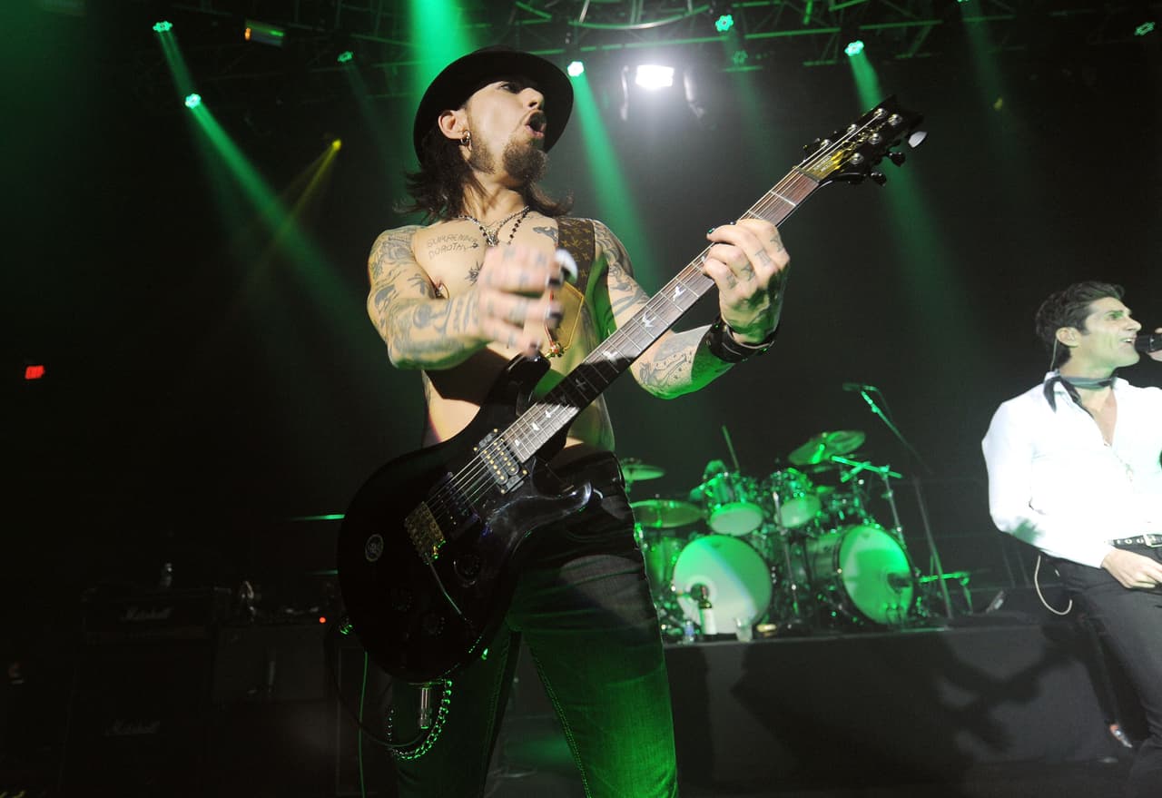 Lo que debes saber sobre los piercings en los pezones