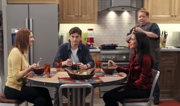 Crítica de Two and a Half Men 9x20: Grandma's Pie