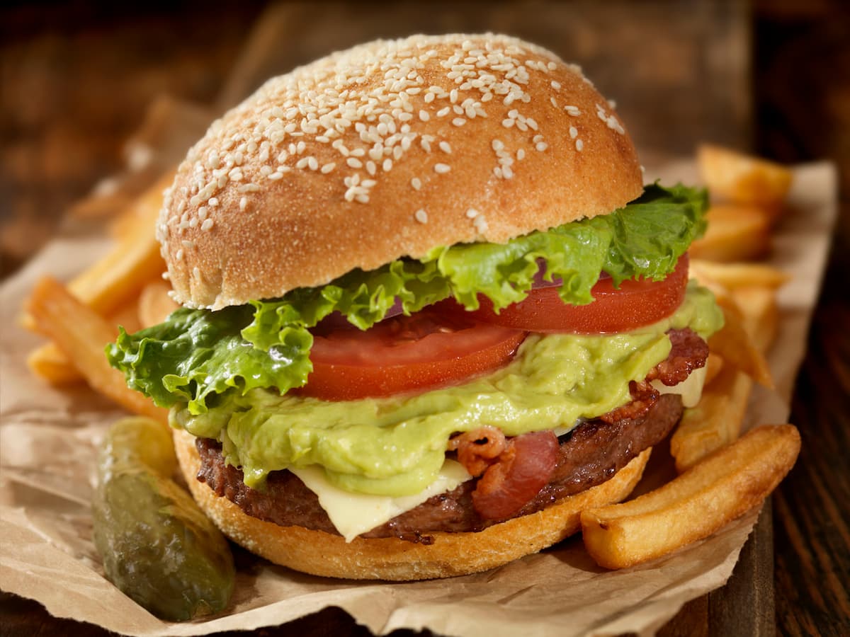 Estas son 3 hamburguesas originales que puedes preparar con ayuda de tu licuadora