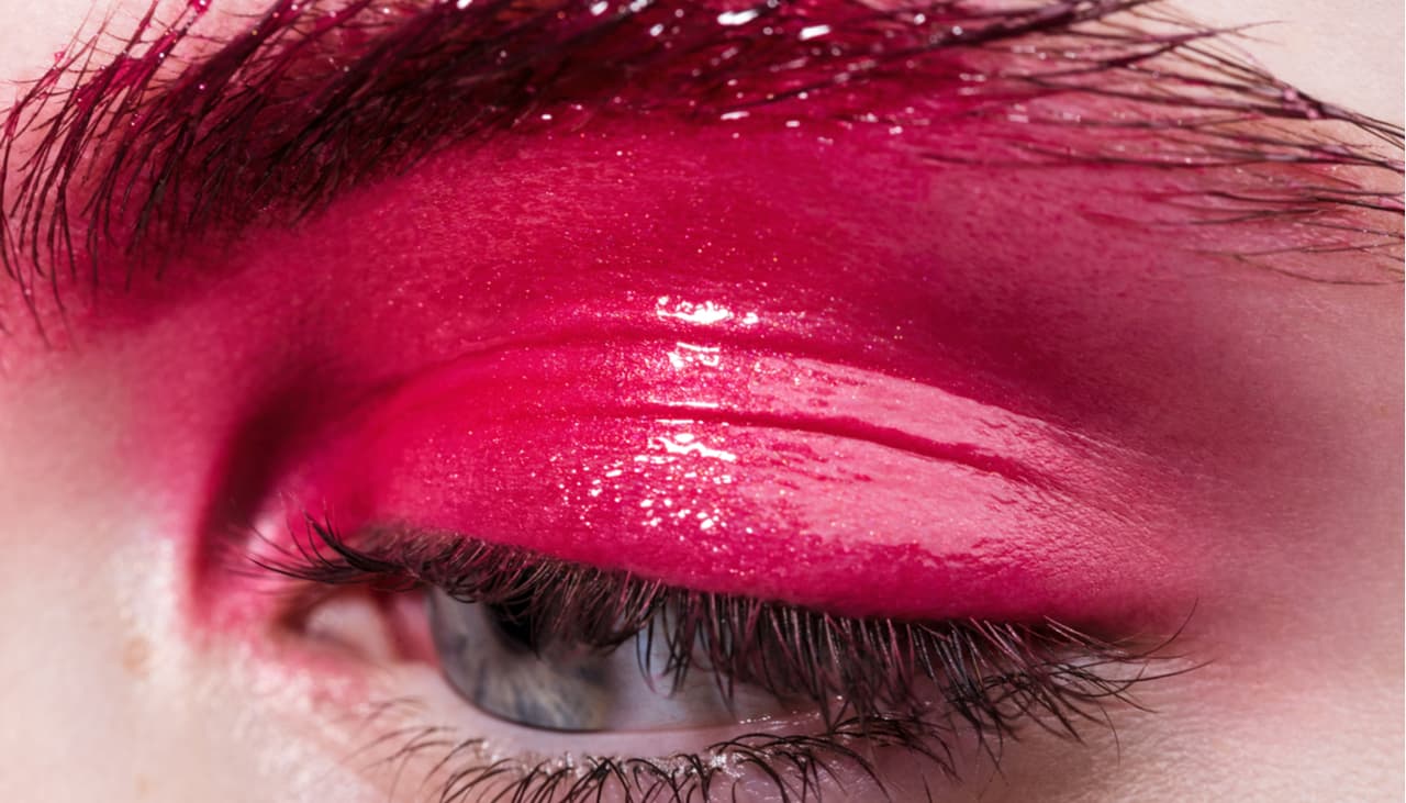 Glossy eyes: el maquillaje de ojos que le dará un acabado húmedo y brillante a tus párpados