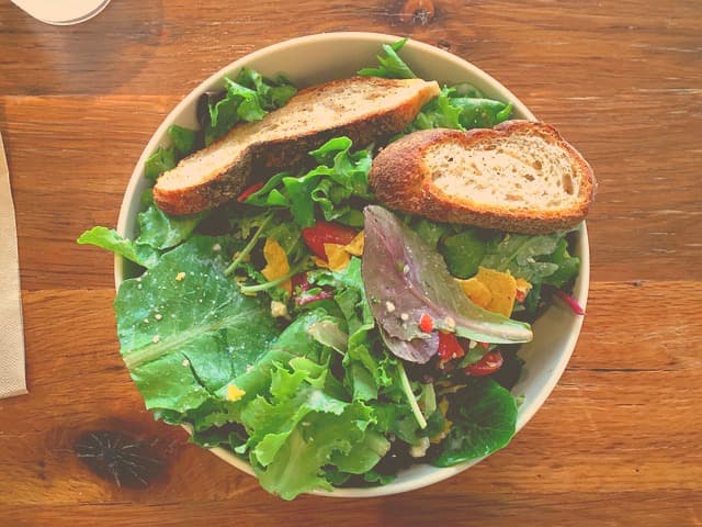 Limpiar las ollas sin esfuerzo es posible: los trucos de cocina para perezosos que estabas esperando