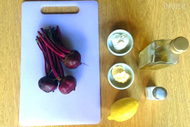 Simple y riquísimo dip de remolacha