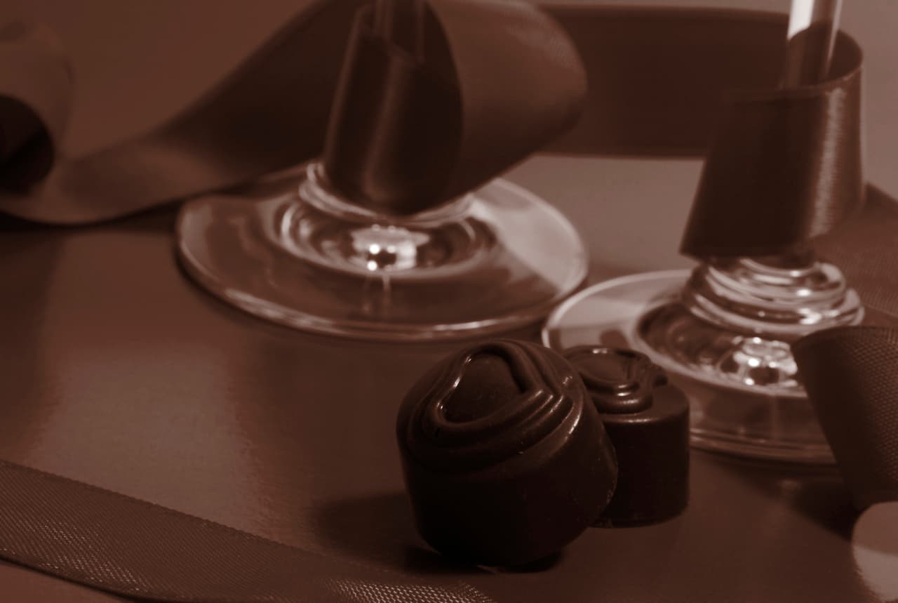 Cómo tomar vino y chocolate: una guía para combinarlos
