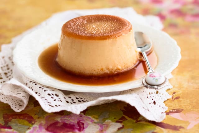 Esta EXQUISITA receta de flan para sartén es todo lo que necesitas en la vida