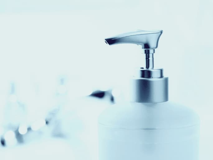 7 cosas que todos los baños de visita deberían tener