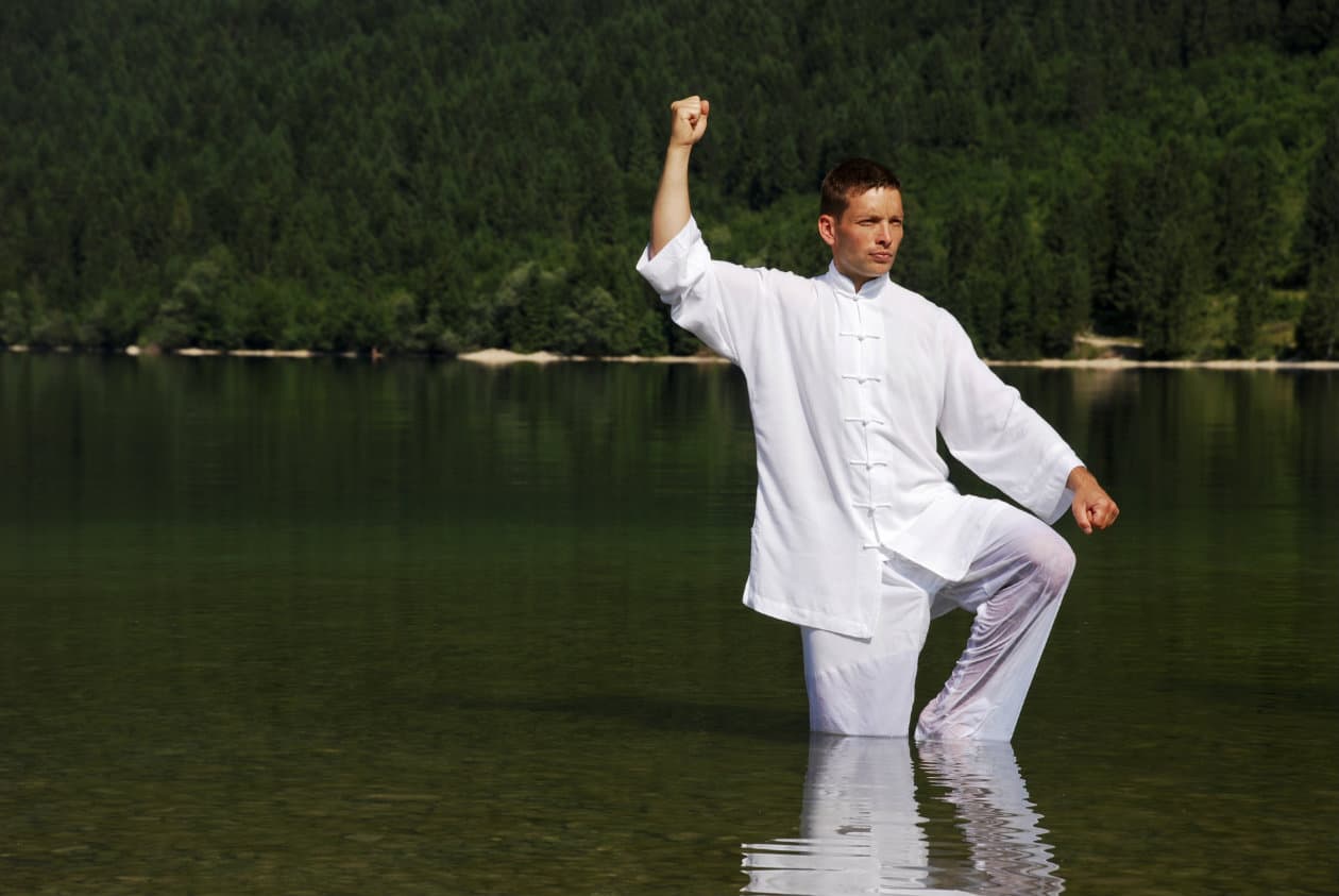 Tai chi en el agua