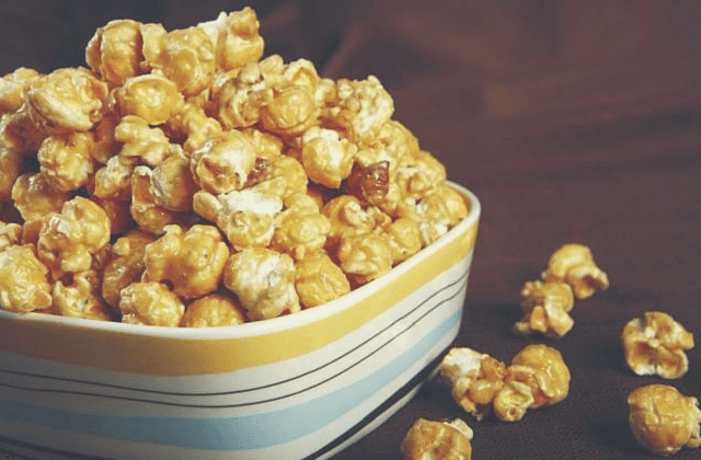 Ideas para mejorar tus aperitivos y disfrutar en casa mientras ves la tele