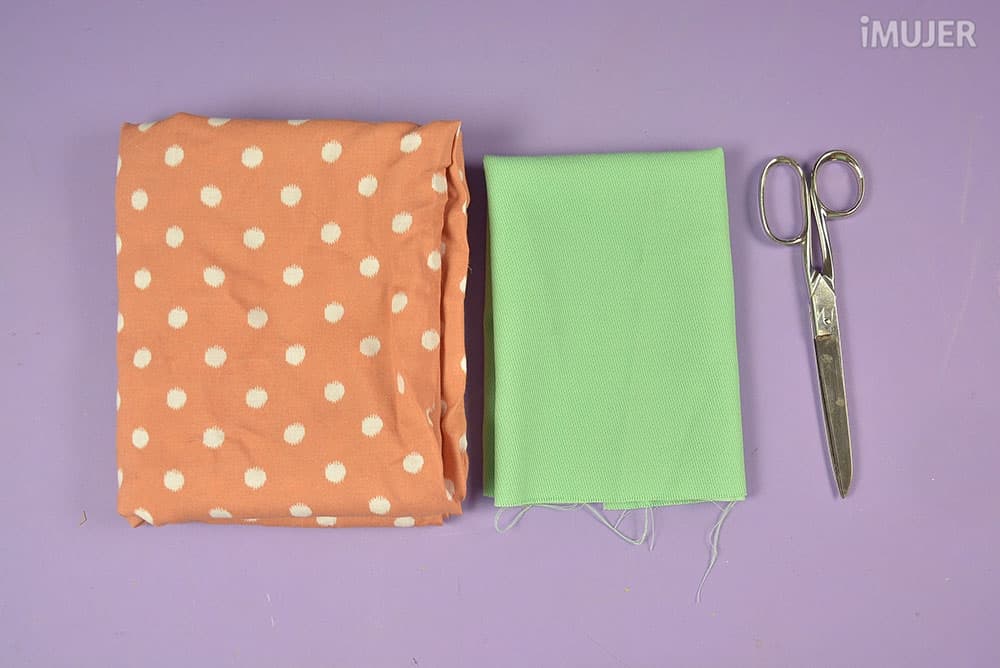 Cómo hacer una lona con bolsillos para llevar a todos lados