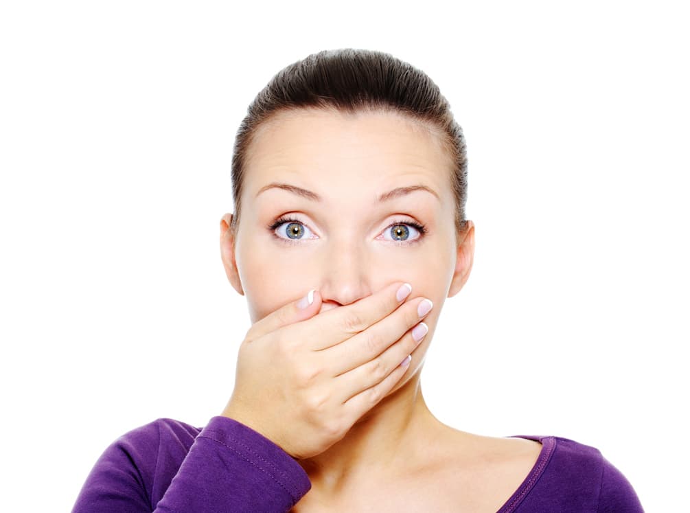 ¿Es malo no expulsar los gases?