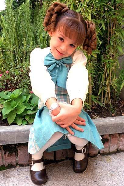 Obtuvo su primer protagónico a los cinco años con la telenovela infantil María Belén.