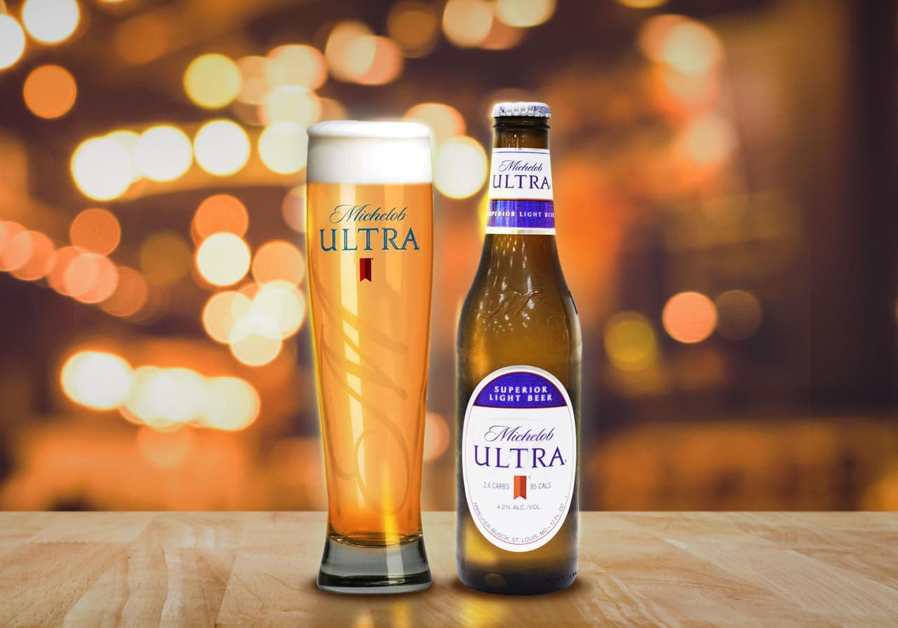 ¿Noche de fiesta? Descubre qué bebida te conviene tomar y por qué