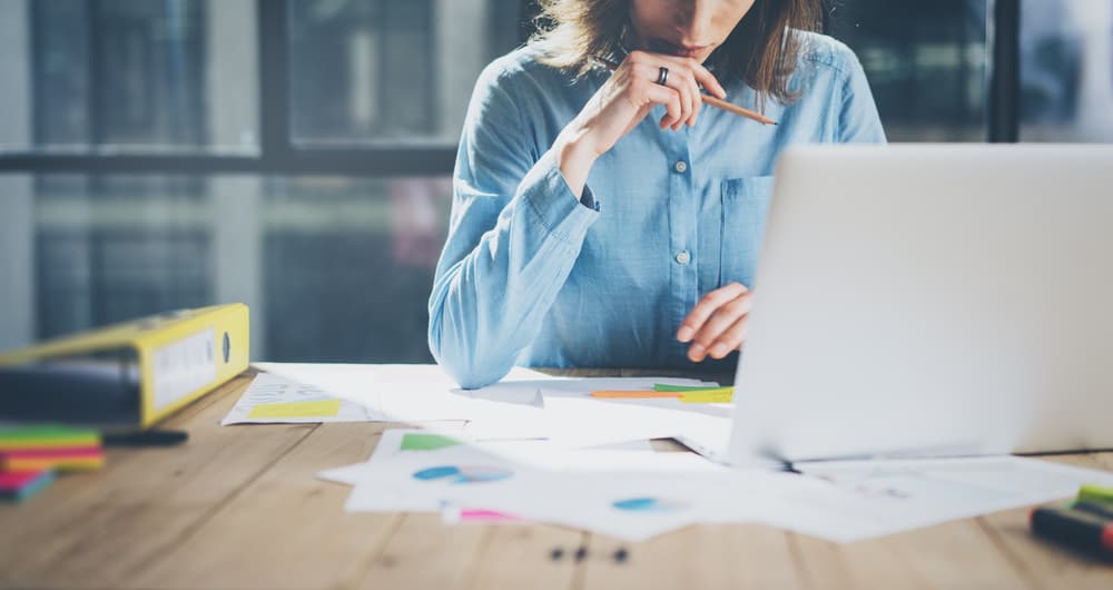 ¿Por qué las mujeres quieren renunciar más a su trabajo que los hombres?