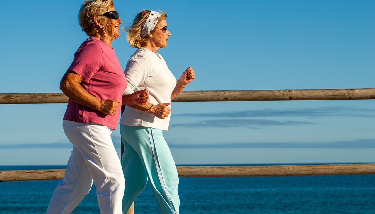 Beneficios de caminar una hora todos los días: 4 pasos para comenzar hoy mismo