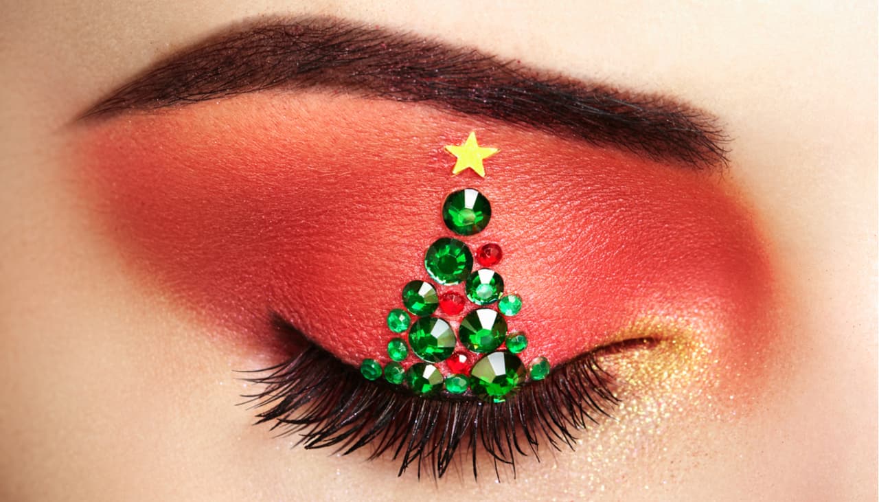Maquillajes navideños para las mujeres creativas: desde el más sencillo hasta el más alocado