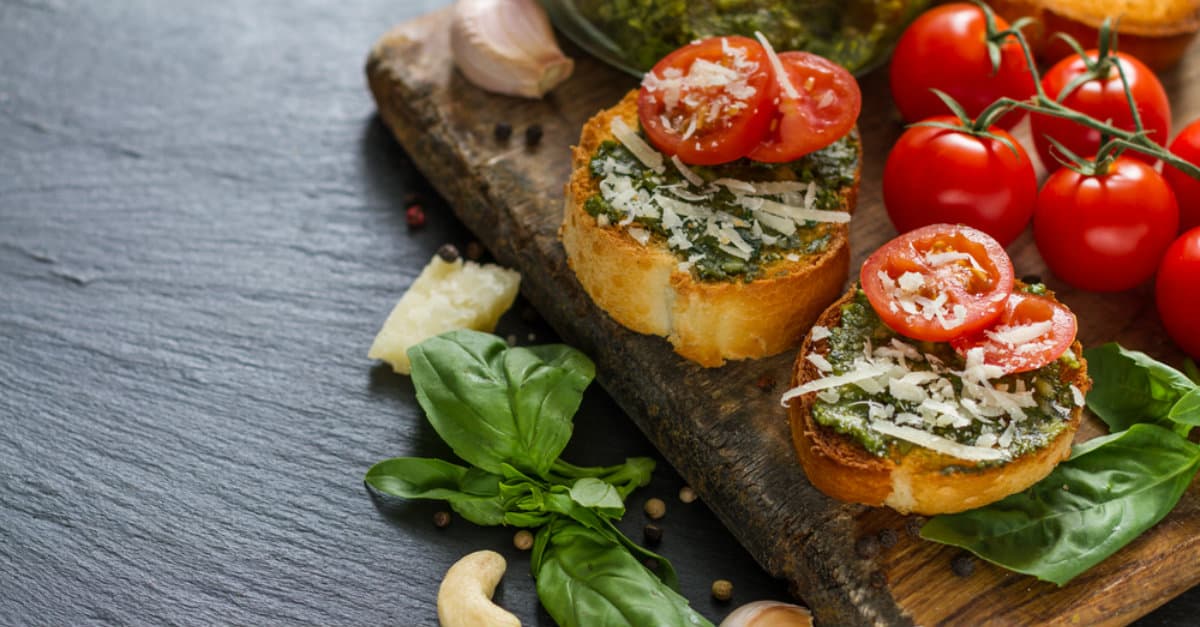 7 brusquetas con quesos para impresionar a tus invitados