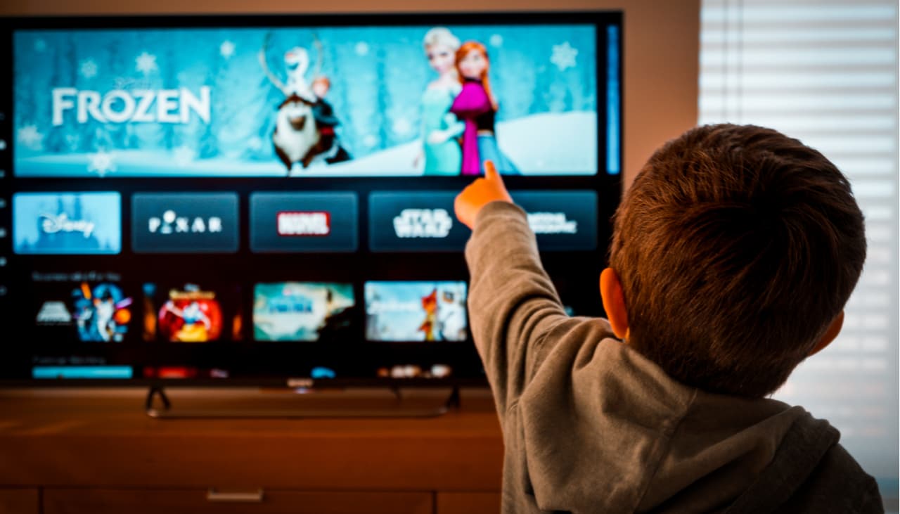 5 series de Netflix perfectas para tus peques (que tú también amarás)