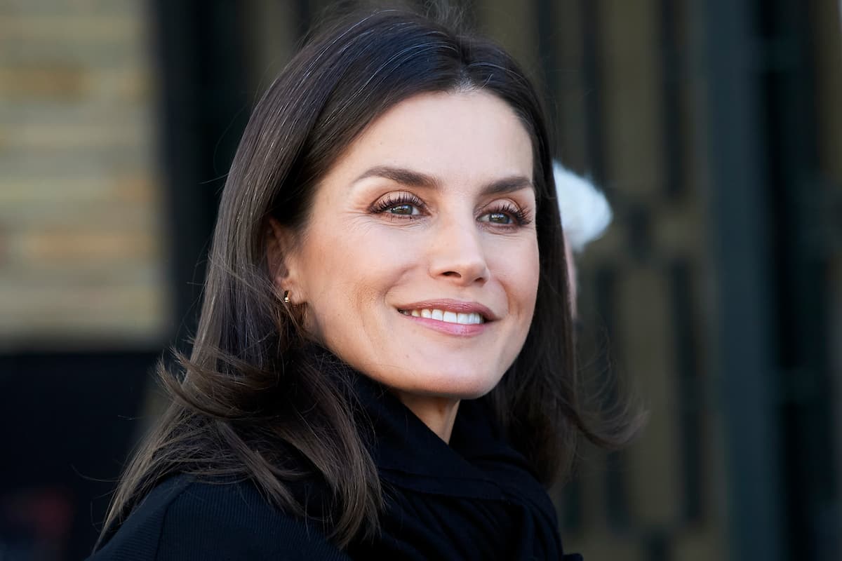 Los mocasines son los nuevos stilettos y Letizia muestra cómo usarlos sin verte aburrida