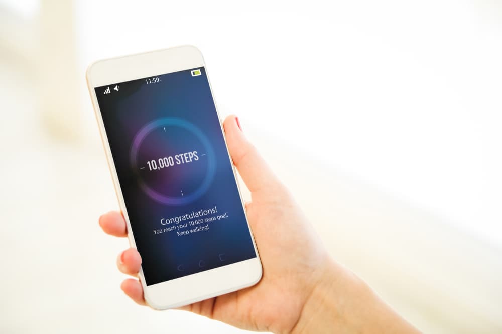 Caminar 10 mil pasos diarios te ayuda a bajar de peso: ¿es verdad o sólo un mito?