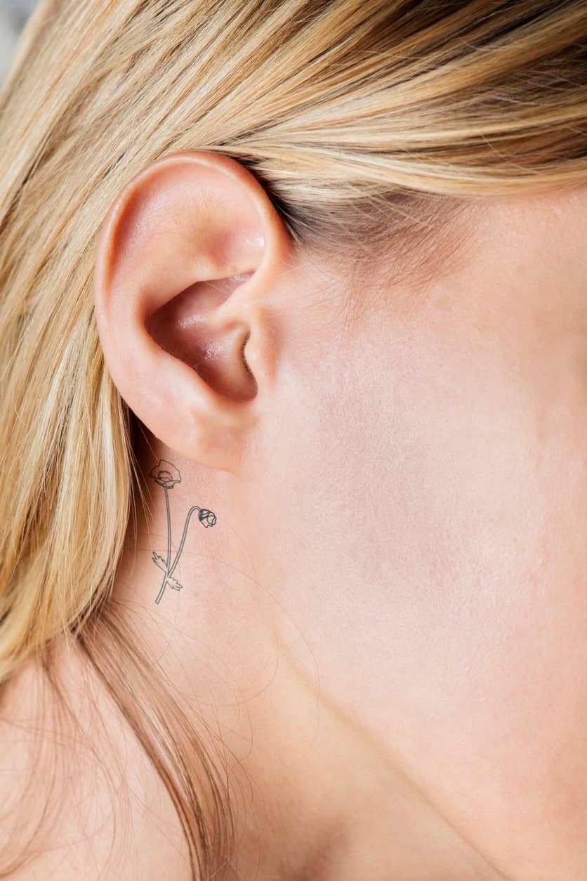 Tatuajes que parecen bordados para las mujeres llenas de alegría y muy originales